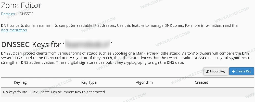 نمای واقعی DNSSEC Keys در سی‌پنل با فهرست خالی کلیدها و نام دامنهٔ بلورشده